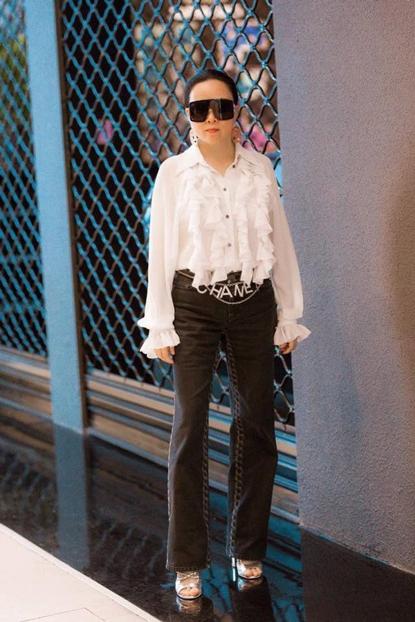 Ngọc Trinh, Phượng Chanel bạo tay sắm hàng hiệu tiền tỷ, mặc thả ga chẳng lo người ta-15