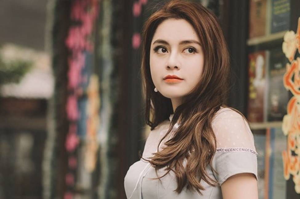 Hot girl Về nhà đi con tiết lộ bí mật body để hóa Eva giữa rừng siêu gợi cảm-16