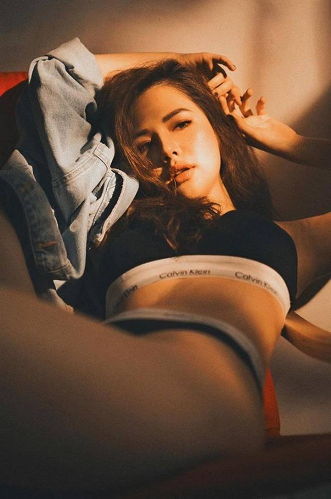 Diễn viên Ghét thì yêu thôi Phương Anh diện nội y cực táo bạo trong bộ ảnh mới-4