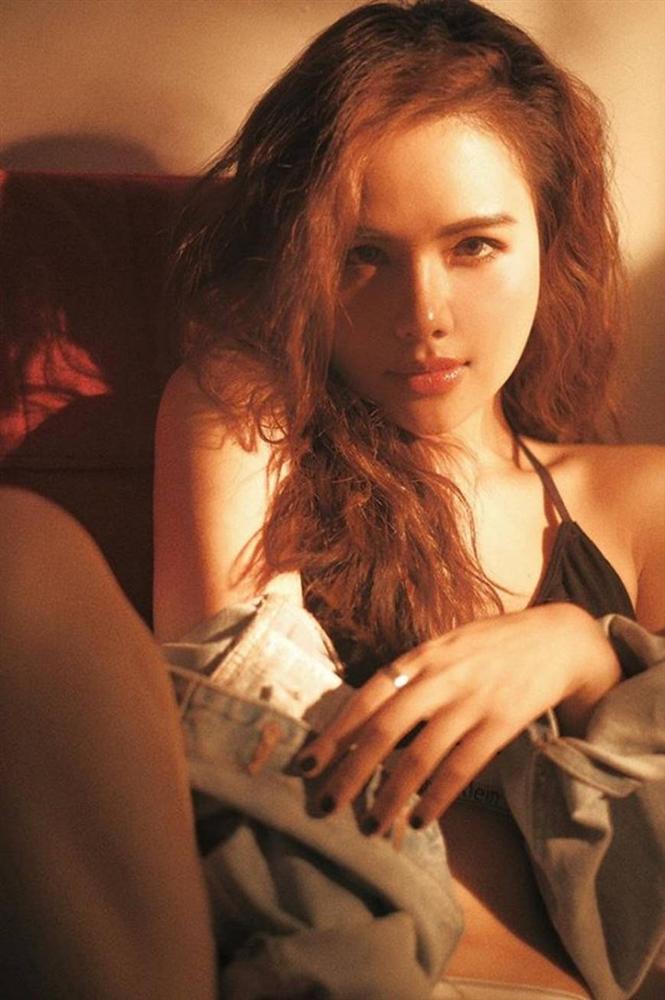 Diễn viên Ghét thì yêu thôi Phương Anh diện nội y cực táo bạo trong bộ ảnh mới-5