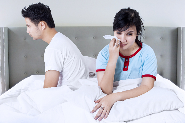 Thấy vợ sắp cưới bước vội ra khỏi phòng khám thai, tôi háo hức hỏi bác sĩ về đứa bé nào ngờ lại nhận được một gáo nước lạnh-1