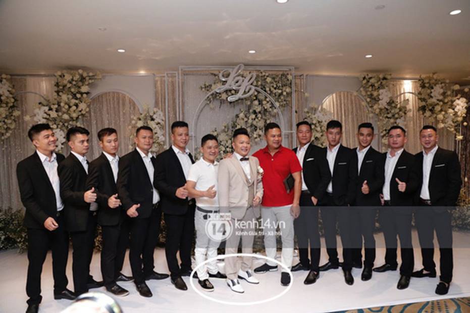 Chú rể bây giờ cũng cần giày độn đế để hack chiều cao, nâng tầm phong độ khi sóng đôi cùng cô dâu trong ngày cưới-15