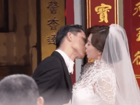 Được bao người khao khát, 2 mỹ nhân Lâm Chí Linh và Đại S khốn đốn vì chồng: Hết chuyện con cái đến tiền bạc?-5