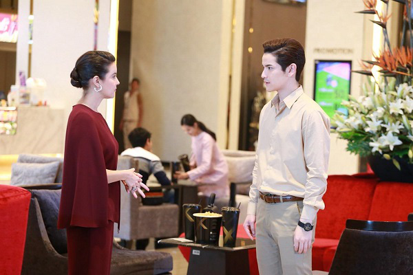 Nàng dâu chết sững khi nghe mẹ chồng bàn với con trai cách tống cổ con dâu ra khỏi nhà, thế nhưng khi hạ màn bà lại làm cô rơi nước mắt-2