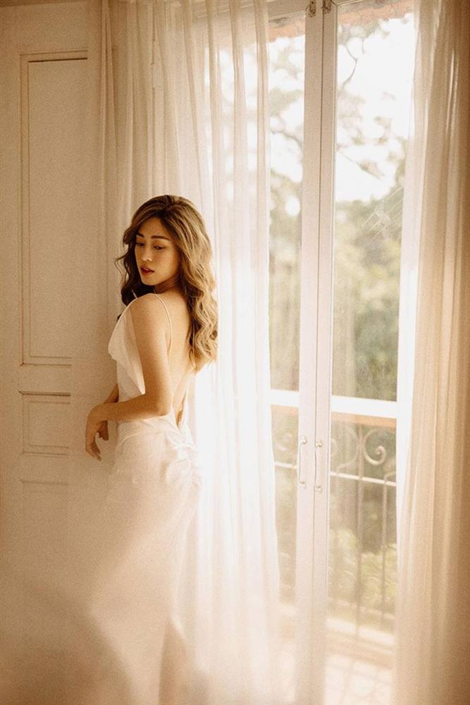 Sau nghi vấn kết hôn, Á hậu Phương Nga hóa nàng thơ trong bộ ảnh mừng sinh nhật-4