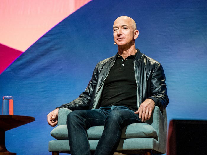 10 năm biến động của tỷ phú Jeff Bezos-10