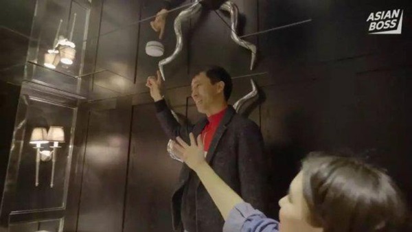 Dịch bệnh quay lén phụ nữ Hàn Quốc lan rộng và sự suy đồi của những đứa trẻ tiểu học bán hình ảnh riêng tư của mẹ ruột-7