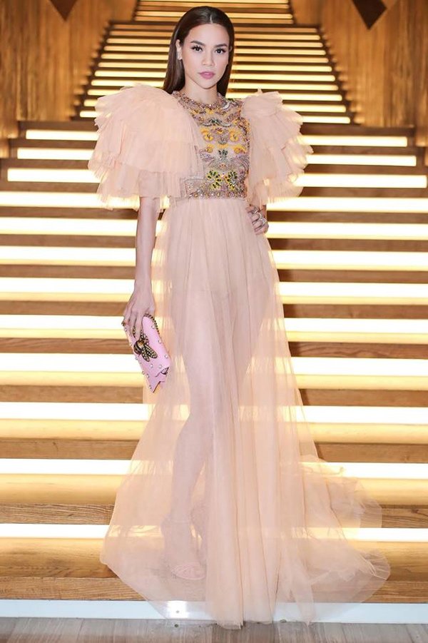 Hồ Ngọc Hà đổi gu, ăn mặc cồng kềnh, trúc trắc, không ai dám đụng hàng-9