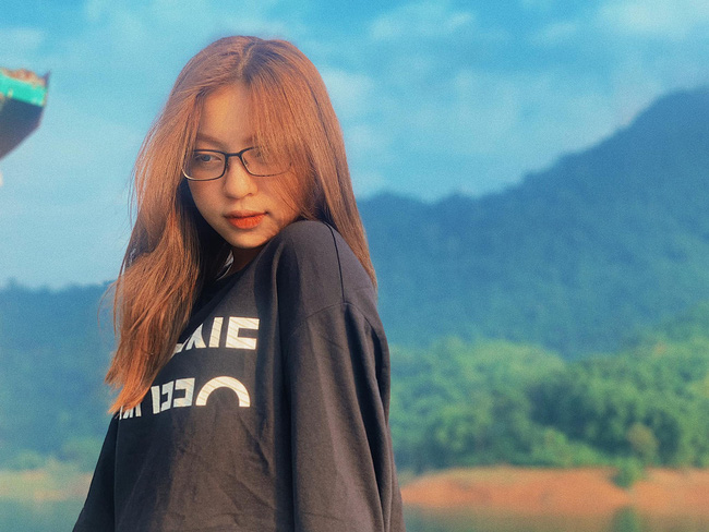 Chia tay Quang Hải, Nhật Lê ngày càng thích phong cách tomboy, đi xe phân khối lớn, bị hỏi Có phải les rồi không?-7