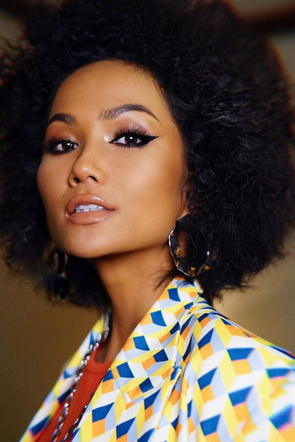 Bị chê nhan sắc ngày càng đơ cứng giống búp bê Ken, HHen Niê phản bác đầy thông minh và khéo léo-3