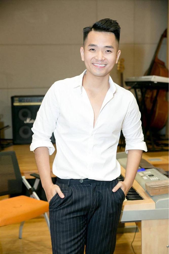 Dàn sao Việt đình đám khiến dân tình choáng váng vì sinh ra trong gia đình học thức, bố mẹ đều là giáo viên, giáo sư, tiến sĩ nổi tiếng-5