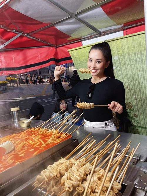 Hoa hậu Tiểu Vy tiết lộ bí quyết ăn thả ga mà vẫn không bị tăng cân-1