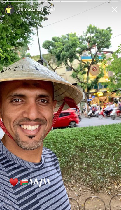 Vừa đến Hà Nội, trọng tài tài bắt trận Việt Nam - Thái Lan đã check-in hồ Gươm tươi rói, cư dân mạng: Mai mong chú cũng vui thế này!”-3