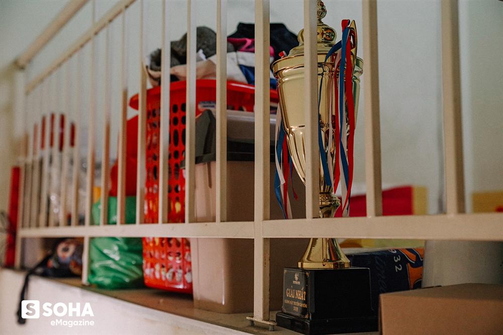 Diễn viên Kim Đào: Mẹ bị hành hạ, phải sinh con ở chuồng heo vì bà nội bảo không hợp tuổi-16