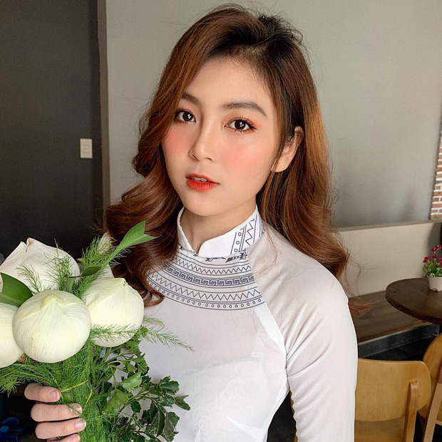 Những cô giáo sở hữu combo đã giỏi lại còn đẹp nổi tiếng trên MXH: Động lực đi học mỗi ngày là đây chứ đâu!-6