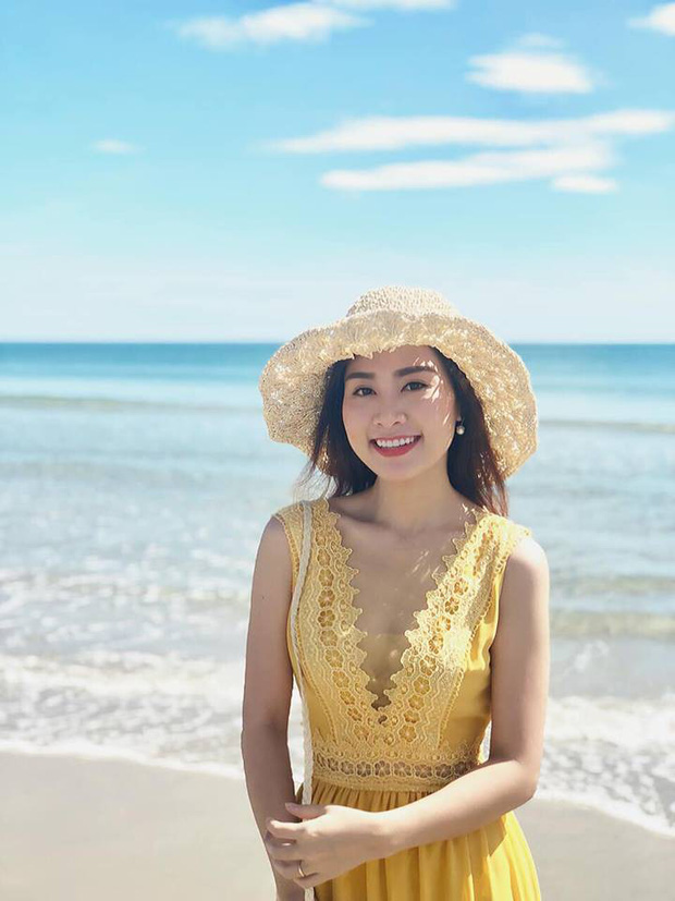 Những cô giáo sở hữu combo đã giỏi lại còn đẹp nổi tiếng trên MXH: Động lực đi học mỗi ngày là đây chứ đâu!-14