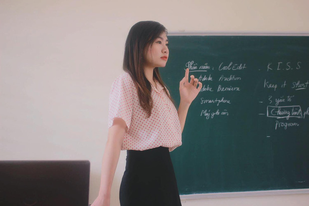 Những cô giáo sở hữu combo đã giỏi lại còn đẹp nổi tiếng trên MXH: Động lực đi học mỗi ngày là đây chứ đâu!-15