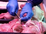 Người tiêu dùng ngán ngẩm vì giá thịt lợn tăng cao kéo theo cả loạt mặt hàng khác cũng tăng giá-5