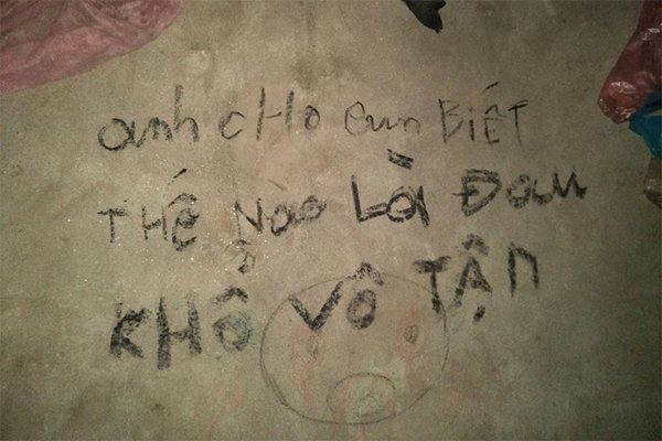 Vụ 3 bố con treo cổ tự tử ở Tuyên Quang: Lộ bức ảnh vợ với trai lạ âu yếm nhau trên facebook?-3