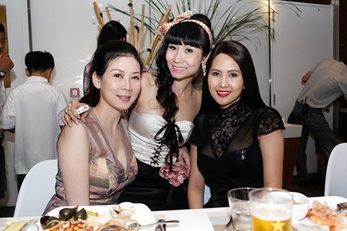 Nhan sắc của mỹ nhân điện ảnh Diễm Hương-15