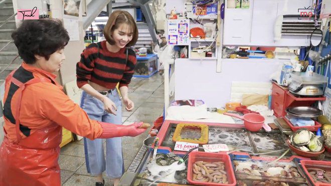 Hoa hậu Kỳ Duyên, Ngọc Trinh đều thích thú với món ăn mà ai nghe tên cũng cười khúc khích-3