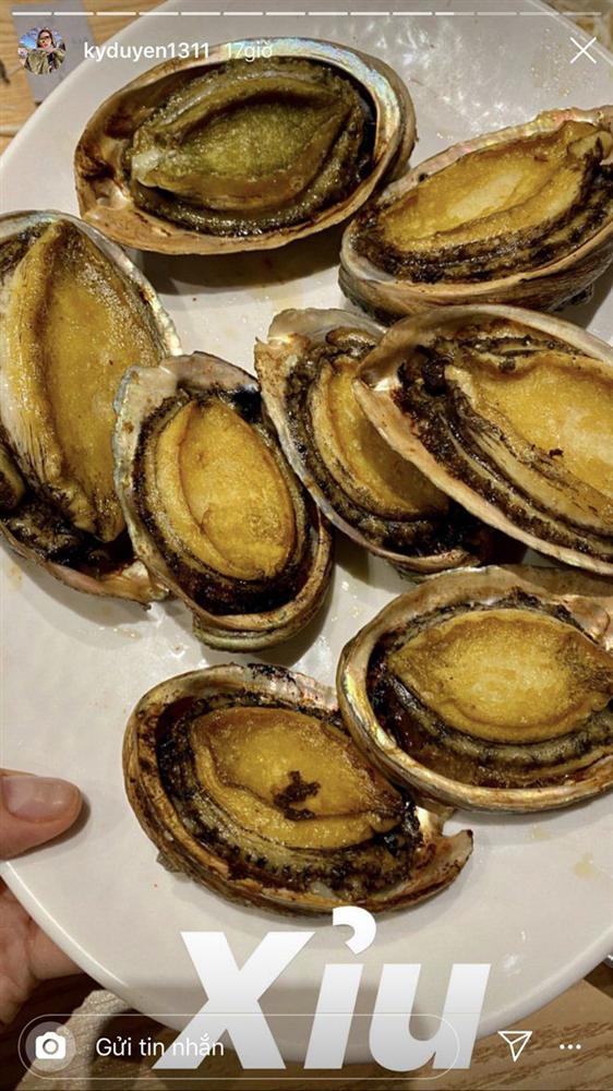 Hoa hậu Kỳ Duyên, Ngọc Trinh đều thích thú với món ăn mà ai nghe tên cũng cười khúc khích-15