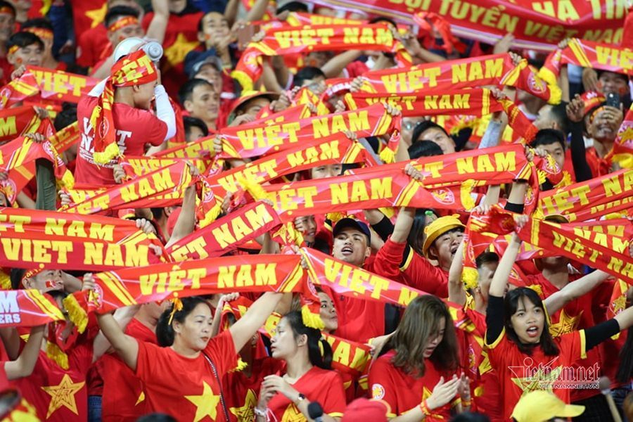 Văn Lâm cản phá 11 m, Việt Nam hòa Thái Lan ở vòng loại World Cup-20