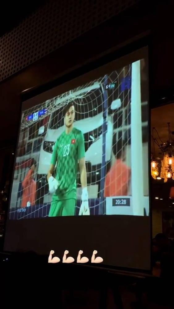 Đặng Văn Lâm cản phá penalty như một vị thần: Giỏi quá Lâm ơi!-1