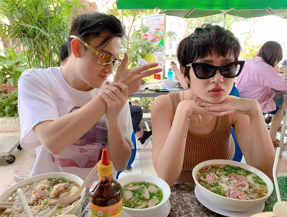 Xem VN đấu Thái Lan, sao Việt huỷ show, em trai Hoài Linh nói điều không ngờ-1