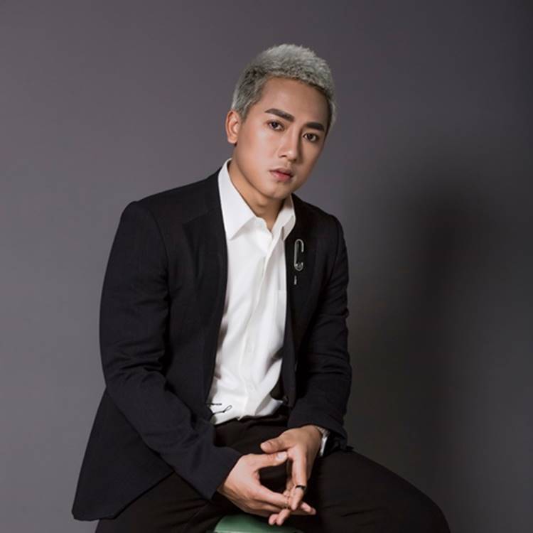 Xem VN đấu Thái Lan, sao Việt huỷ show, em trai Hoài Linh nói điều không ngờ-6