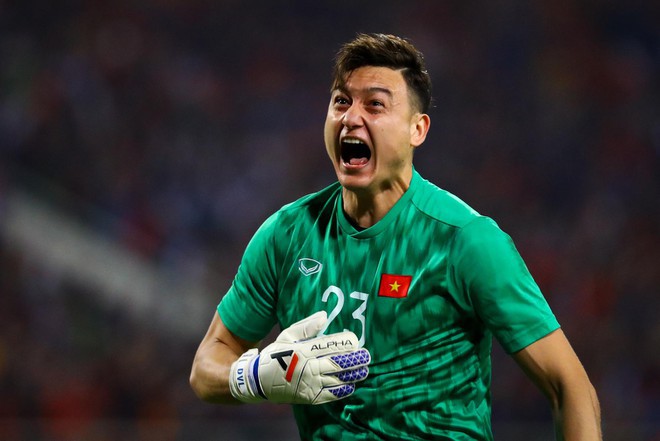 Gần 3 tỷ tiền thưởng đang đợi Văn Lâm cùng tuyển Việt Nam-1