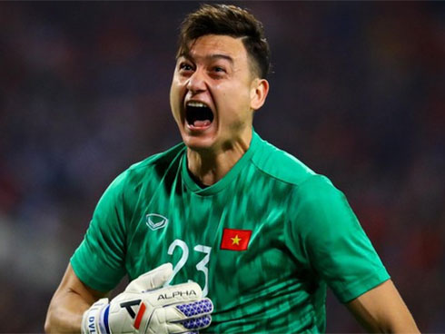 Văn Lâm phá phạt đền xuất thần, Văn Hậu cảm tử, Việt Nam cầm hòa thành công Thái Lan-4