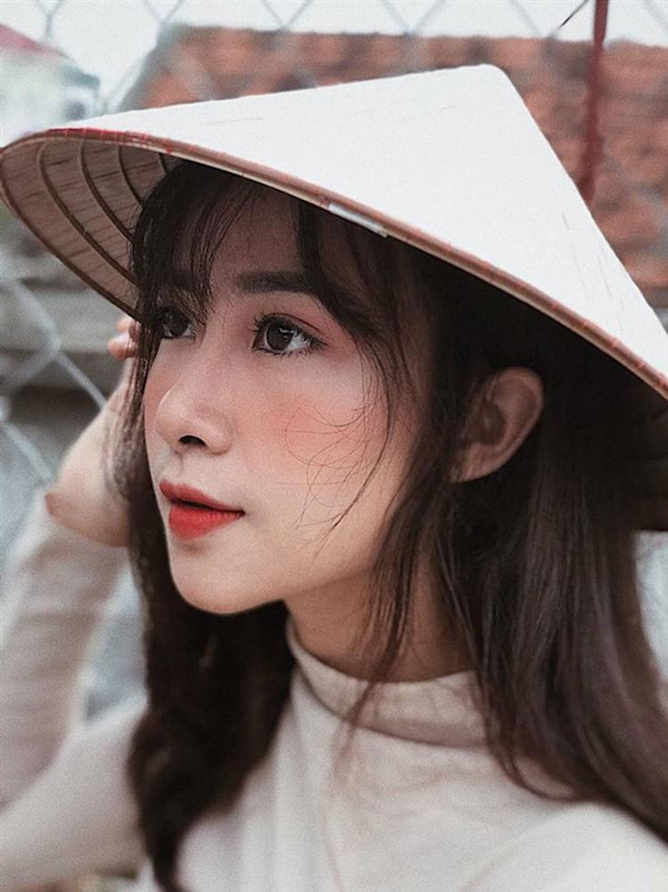 Cô giáo mầm non xinh đẹp đốn tim cầu thủ xứ Nghệ Văn Đức-14