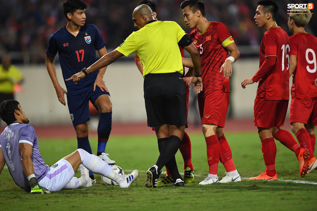 Bị fan tổng tấn công, trọng tài bắt chính trận Việt Nam - Thái Lan phải vội vã đổi trang cá nhân sang chế độ riêng tư-3