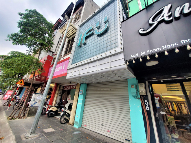 IFU đóng loạt cửa hàng giữa tâm bão âm thầm tráo nhãn mác quần áo-7