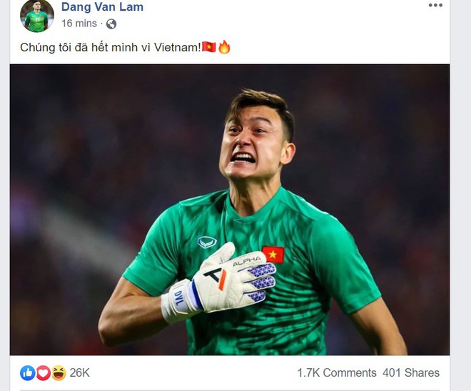 Fan Việt tràn vào Facebook Văn Lâm, Văn Hậu chúc mừng-4