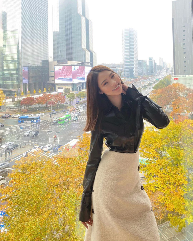 Street style sao Việt: Phạm Quỳnh Anh ăn vận như teen girl, HH Thu Thảo diện váy thùng thình cứ như đang bầu tập 2-17