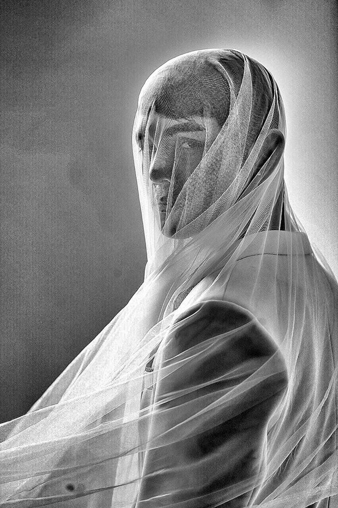 Bất ngờ đăng tải loạt ảnh đơn sắc, Sơn Ngọc Minh gây lo lắng khi suy nghĩ về cái chết sau loạt ồn ào tố Erik bạc tình-7