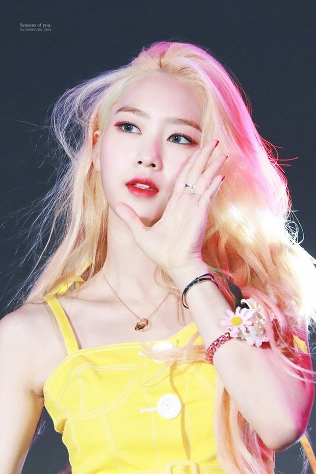 Nhan sắc nữ thần tóc vàng mới của Kpop-3