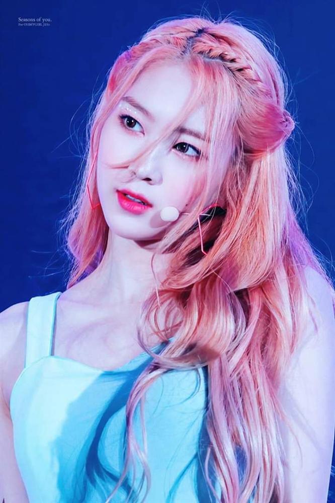 Nhan sắc nữ thần tóc vàng mới của Kpop-5