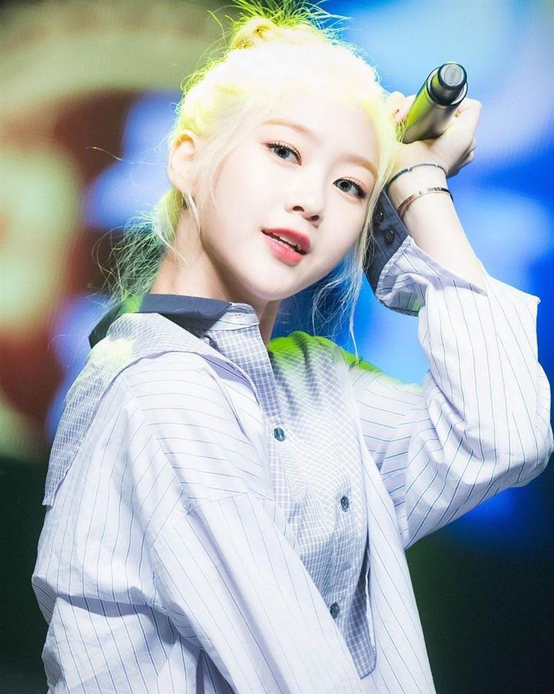 Nhan sắc nữ thần tóc vàng mới của Kpop-10