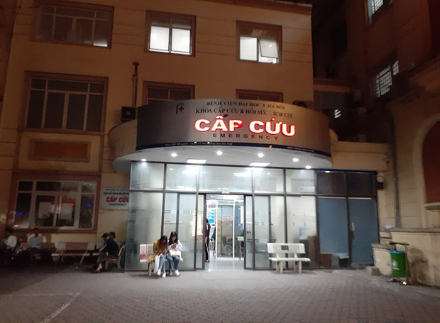 Nữ sinh 18 tuổi sợ hãi kể lại giây phút thoát chết trong vụ xe ô tô Mercedes gây tai nạn liên hoàn rồi bốc cháy-2