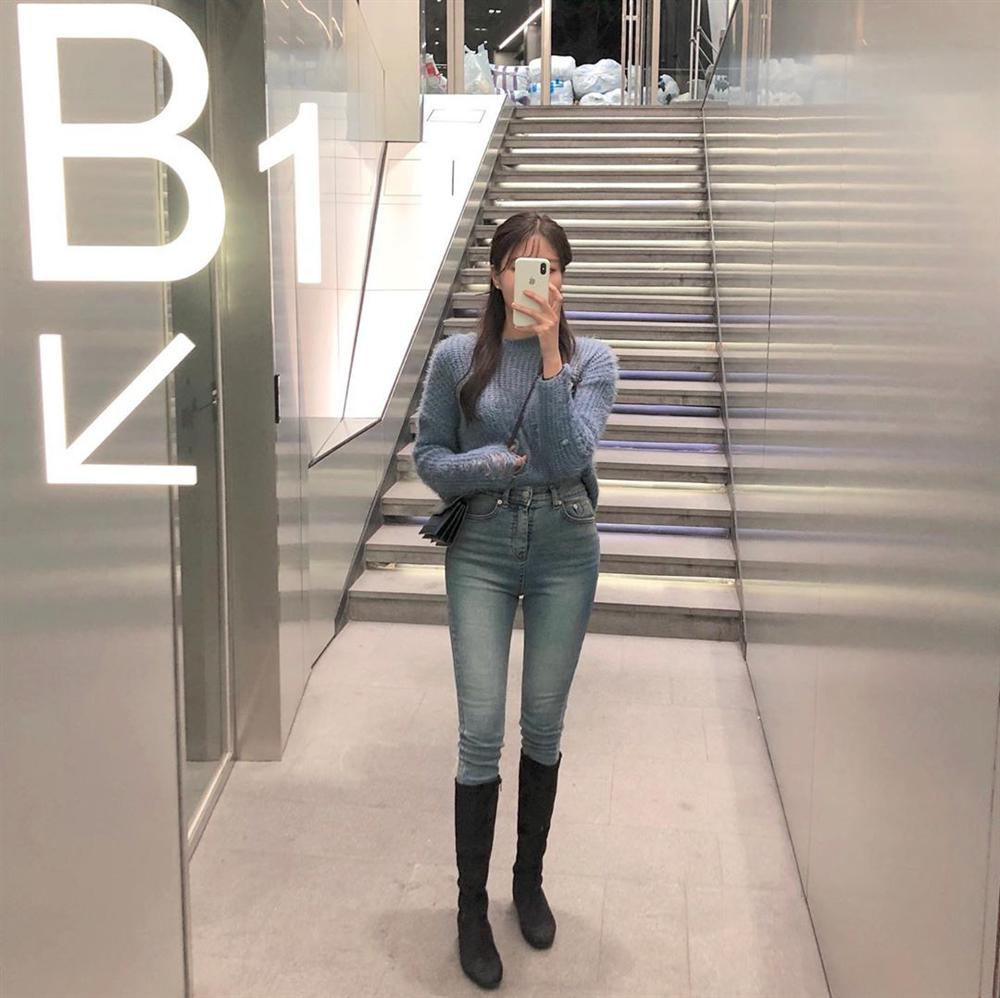 4 công thức mix đồ với boots cao ngang gối sành điệu không thể bỏ lỡ cho mùa Đông năm nay-5