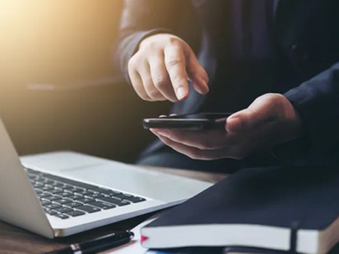 10 dấu hiệu ai đó đang theo dõi máy tính của bạn: Kiểm tra ngay kẻo trễ! -10