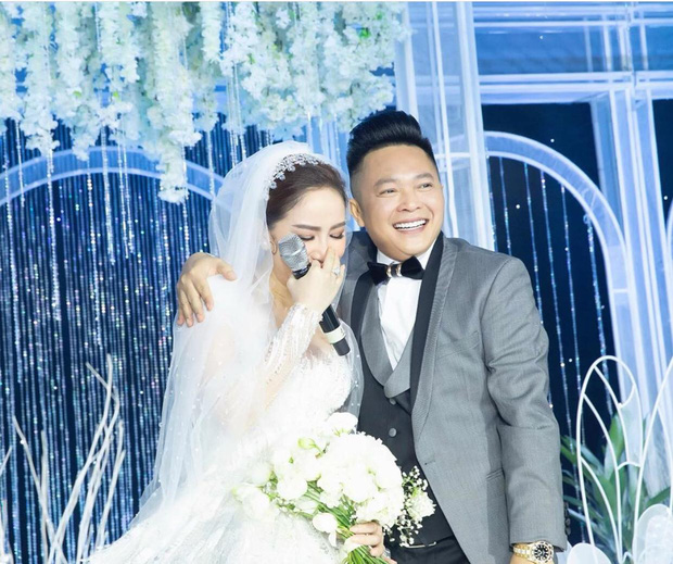 Tung clip bước vào lễ đường lung linh như cổ tích, Bảo Thy xúc động: Đời con gái chỉ một lần được xinh đẹp thế này-5