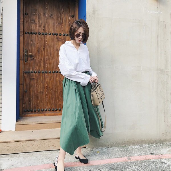 4 công thức phối chân váy đi làm trong ngày thu nắng nhẹ, chị em cứ yên tâm ghi điểm-17