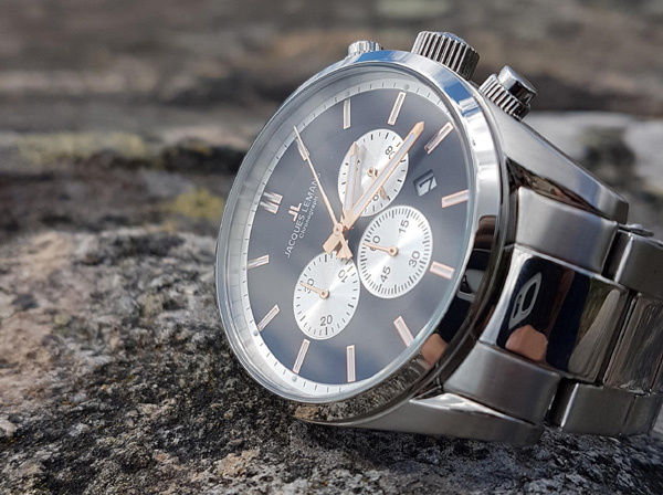 Ưu đãi siêu khủng Black Friday, Đăng Quang Watch giảm giá đến 30%-2