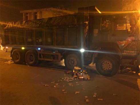 Tai nạn thảm khốc khiến 2 nạn nhân nghi là vợ chồng tử vong ngay tại hiện trường