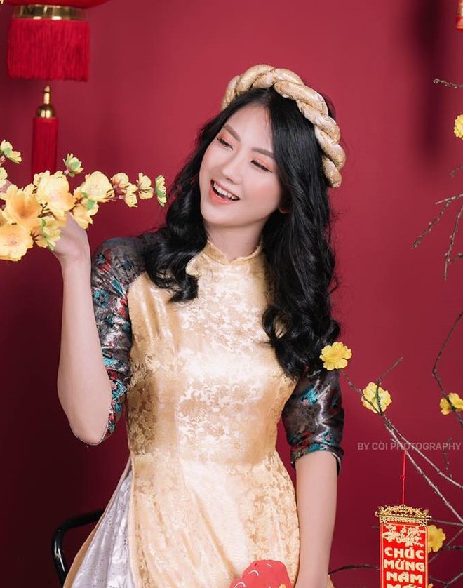 5 cô giáo sinh năm 1997 nổi tiếng trên mạng với nhan sắc ngọt ngào-2