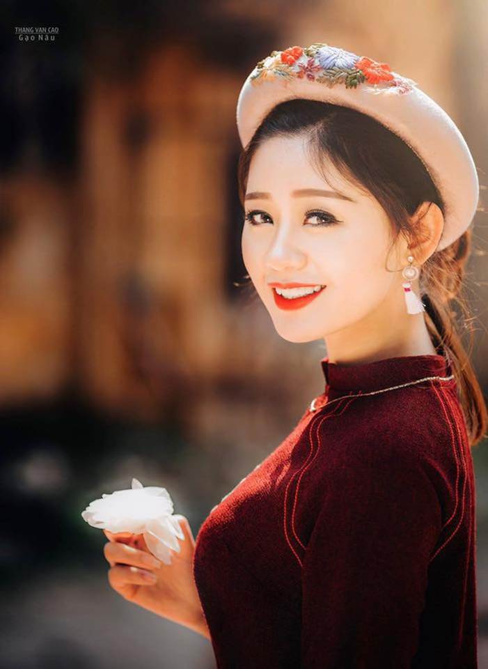 5 cô giáo sinh năm 1997 nổi tiếng trên mạng với nhan sắc ngọt ngào-9